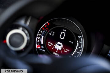Abarth 595 Competizione – dashboard, digital instrument cluster