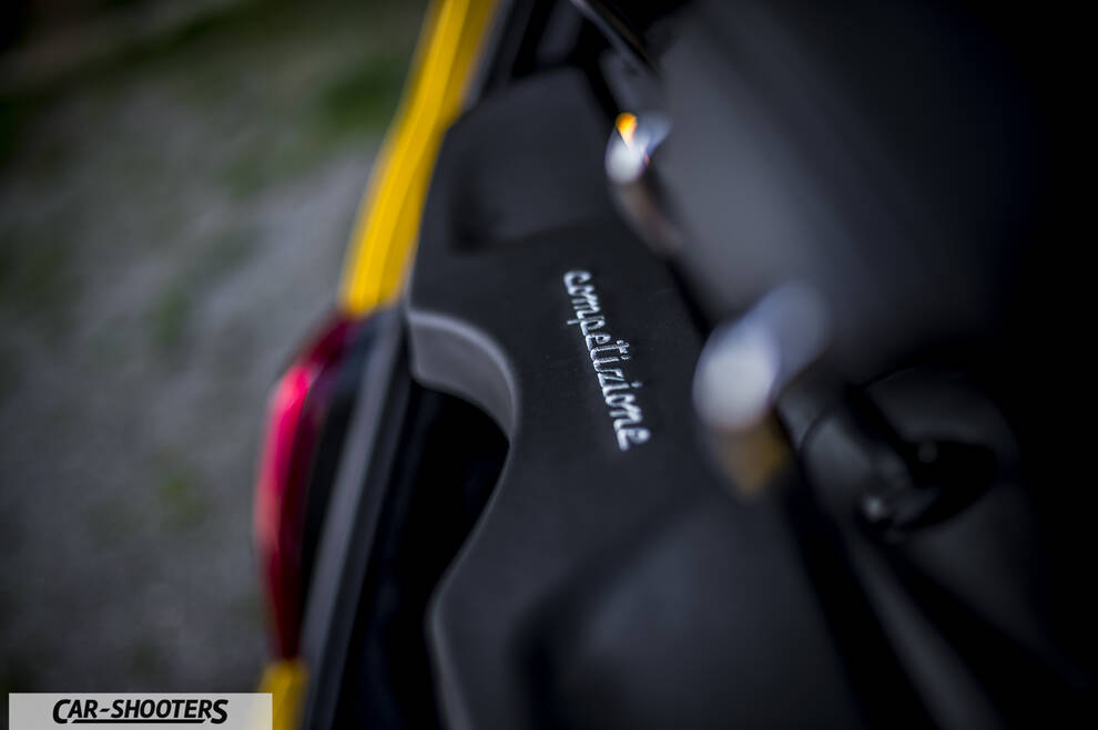 Abarth 595 Competizione – detail, close-up badge detail