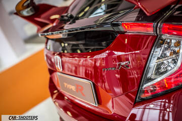 rear view, red in an exhibition hall