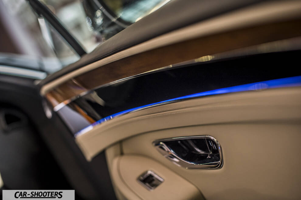 detail, wood trim and ambient lighting