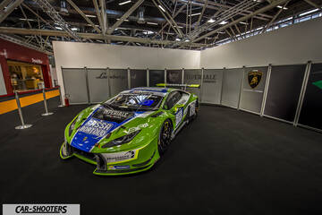 front three-quarter, green in an exhibition hall