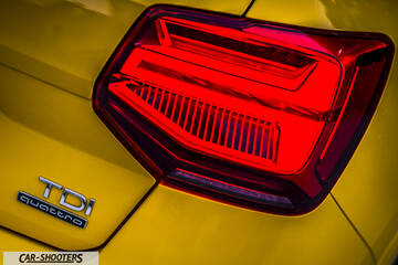 Audi Q2 – detail, taillight and badge close-up