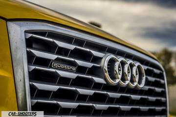 Audi Q2 – detail, front grille close-up