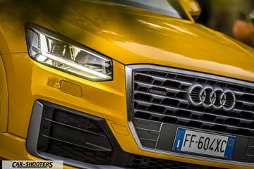 Audi Q2 – detail, headlight and grille close-up