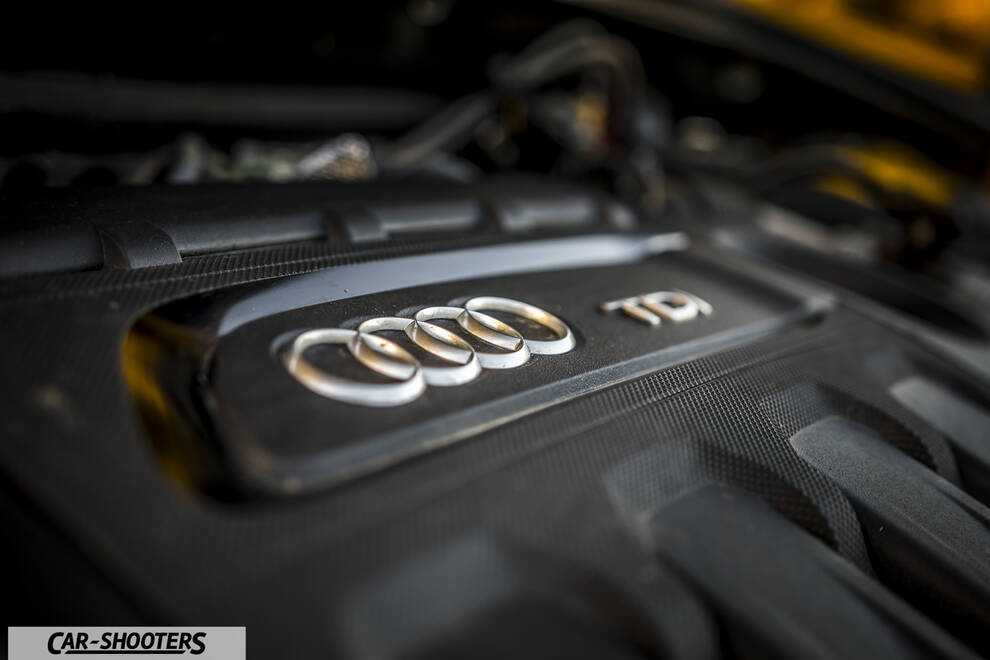 Audi Q2 – engine bay, audi engine cover close-up