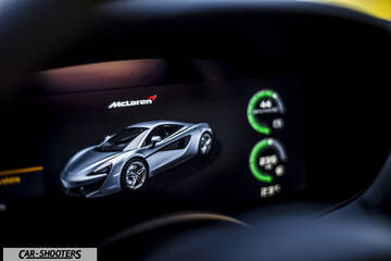 Mclaren 570S – dashboard, digital instrument cluster