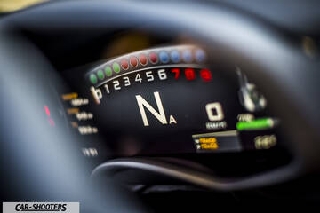 Mclaren 570S – dashboard, digital instrument cluster