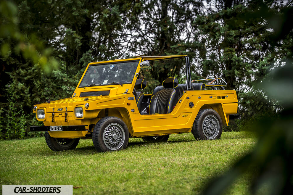 Fiat Jungla Savio – front three-quarter, yellow parked on grassy ground