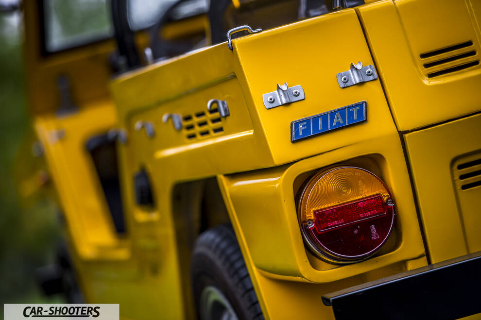 Fiat Jungla Savio – rear three-quarter, yellow rear light close-up