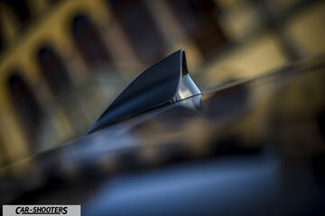 Mazda CX 3 – detail, shark fin antenna close-up