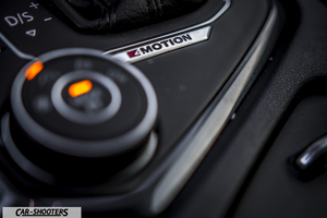 Volkswagen Tiguan – detail, interior badge close-up