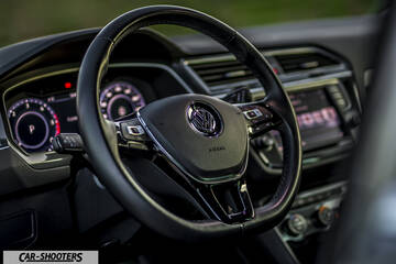 Volkswagen Tiguan – dashboard, digital instrument cluster