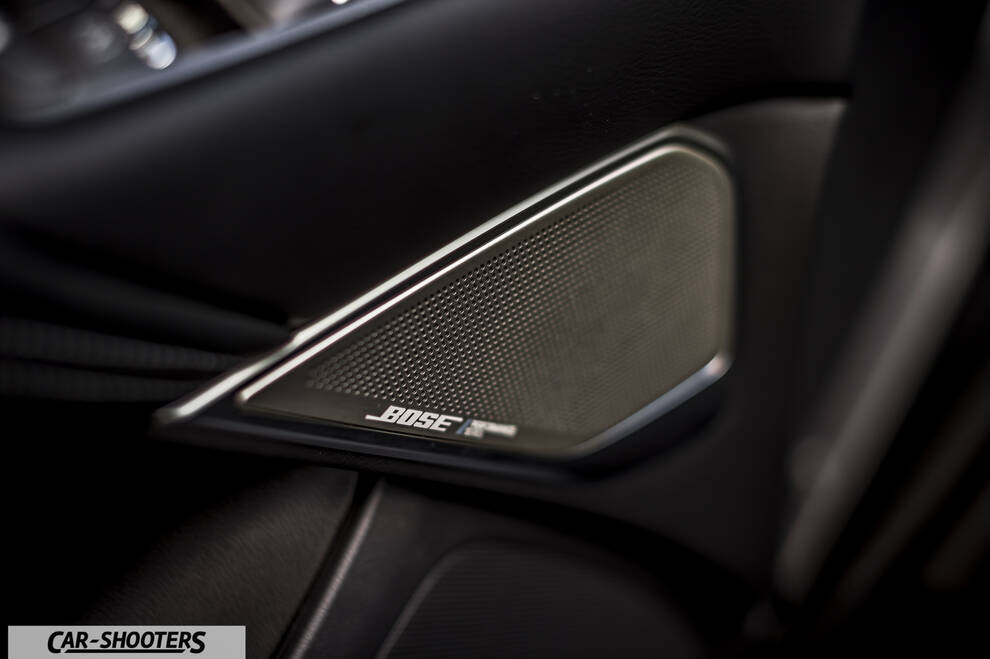Infiniti Q50 – detail, bose audio speaker grille