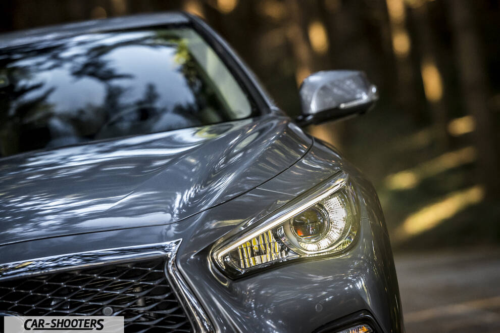 Infiniti Q50 – detail, headlight close-up