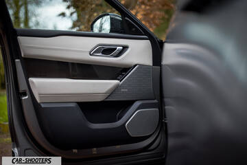 interior, beige and black door panel