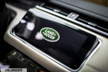 dashboard, infotainment screen with logo