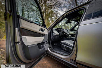 interior, leather front seats
