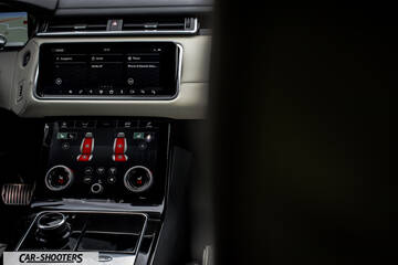dashboard, touchscreen infotainment system