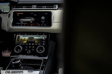 dashboard, dual touchscreen center console