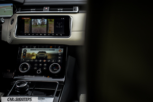 dashboard, dual touchscreen infotainment system
