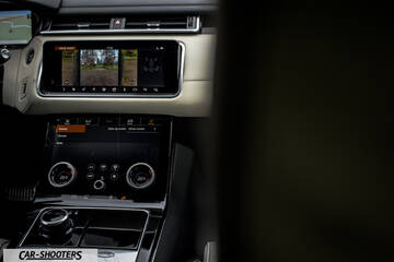 dashboard, center console and infotainment screen