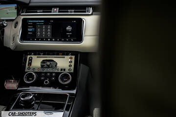 dashboard, dual touchscreen center console