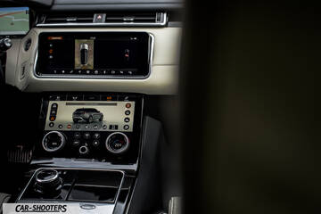 dashboard, dual touchscreen infotainment displays