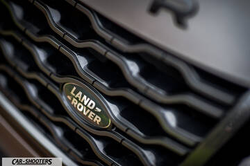 detail, front grille close-up