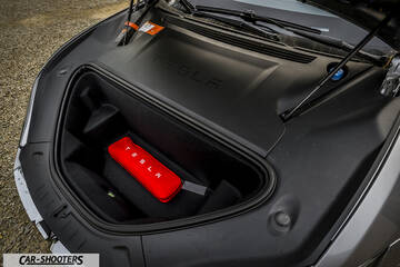 Tesla Model S – engine bay, front trunk with red bag