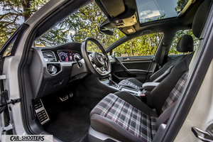 Volkswagen Golf GTI – interior, plaid cloth front seats