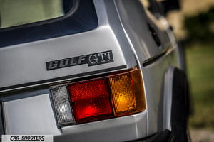 detail, rear badge and taillight close-up