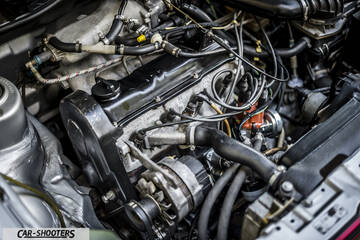 engine bay, clean engine compartment close-up