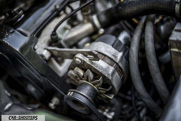 engine bay, alternator and drive belt