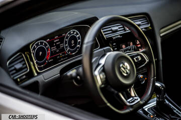 dashboard, digital instrument cluster