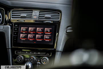 dashboard, infotainment touch screen