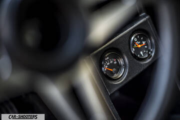 dashboard, analog gauges on dashboard