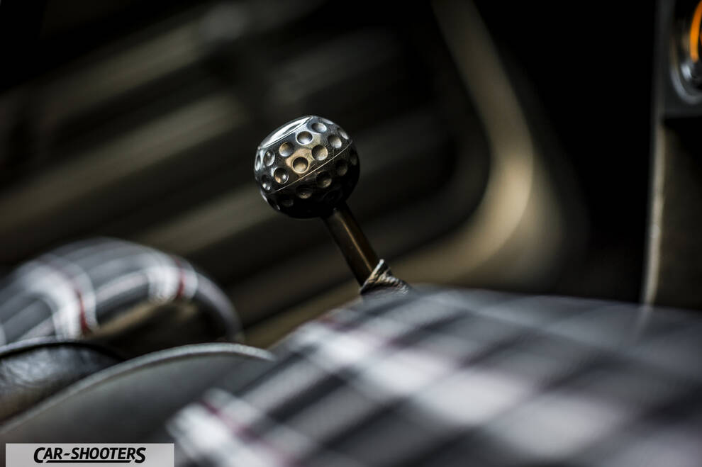 detail, golf ball shift knob