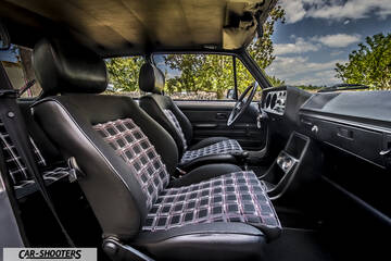 interior, plaid patterned front seats