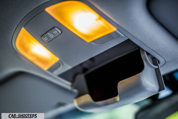 Hyundai Ioniq – interior, overhead console with lights