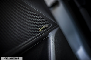 Hyundai Ioniq – detail, speaker grille close-up