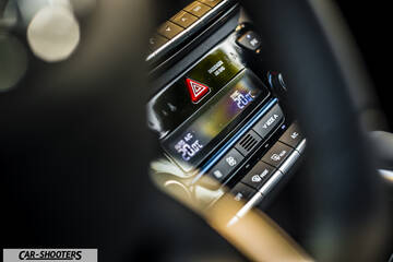 Hyundai Ioniq – dashboard, climate control panel
