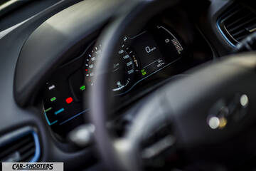 Hyundai Ioniq – dashboard, digital instrument cluster
