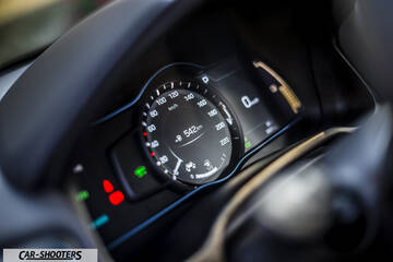 Hyundai Ioniq – dashboard, digital instrument cluster