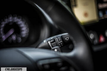Hyundai I30 Fastback – detail, steering column stalk close-up