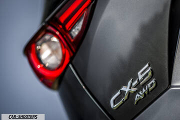 Mazda CX 5 – detail, rear badge close-up