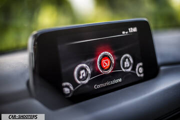 Mazda CX 5 – dashboard, infotainment display screen