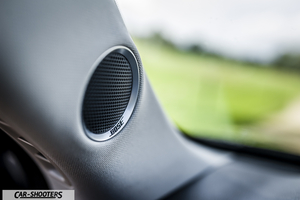 Mazda CX 5 – detail, bose speaker grille close-up