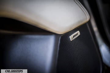 Mazda CX 5 – detail, bose audio speaker badge close-up