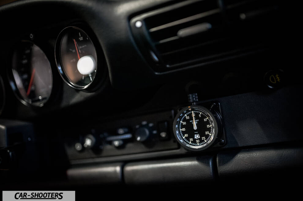 Porsche – dashboard, analog dashboard clock