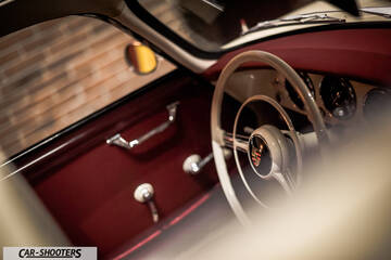 Porsche – interior, vintage steering wheel and dashboard